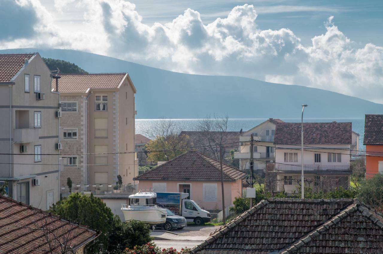 Ferienwohnung Casa M Tivat Exterior foto